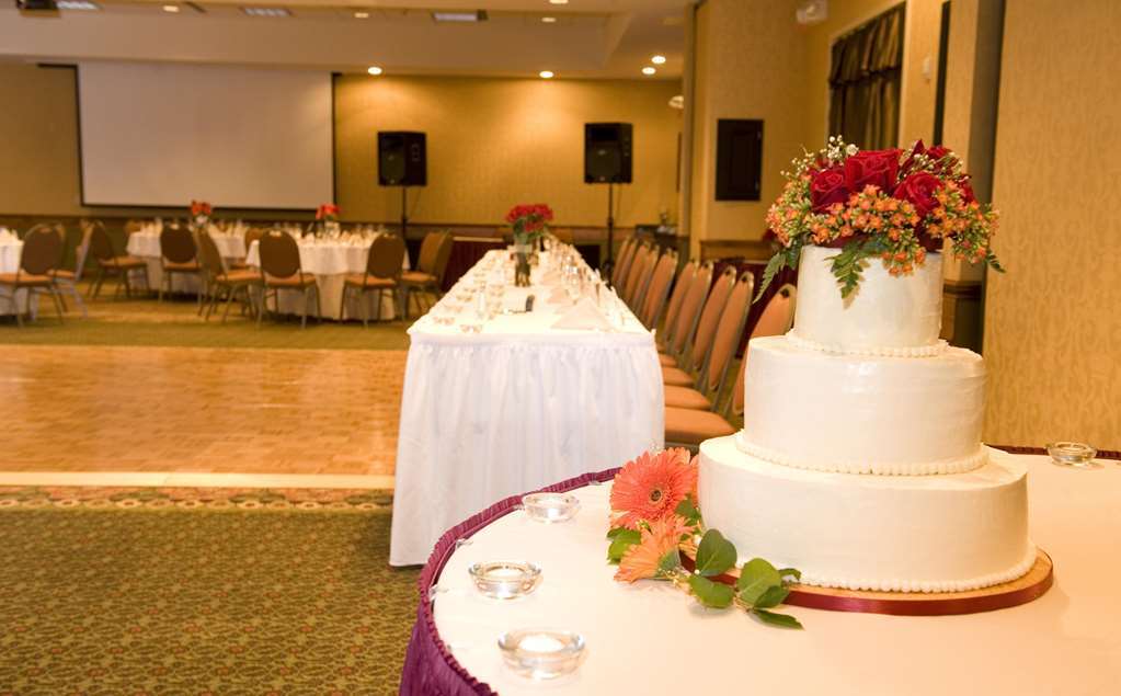 Hilton Garden Inn Бозман Удобства фото